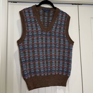 Vintage Y2K Levi’s Plaid Knit Sweater Vest V-Neck Retro 90s Grandpa Vest Size S